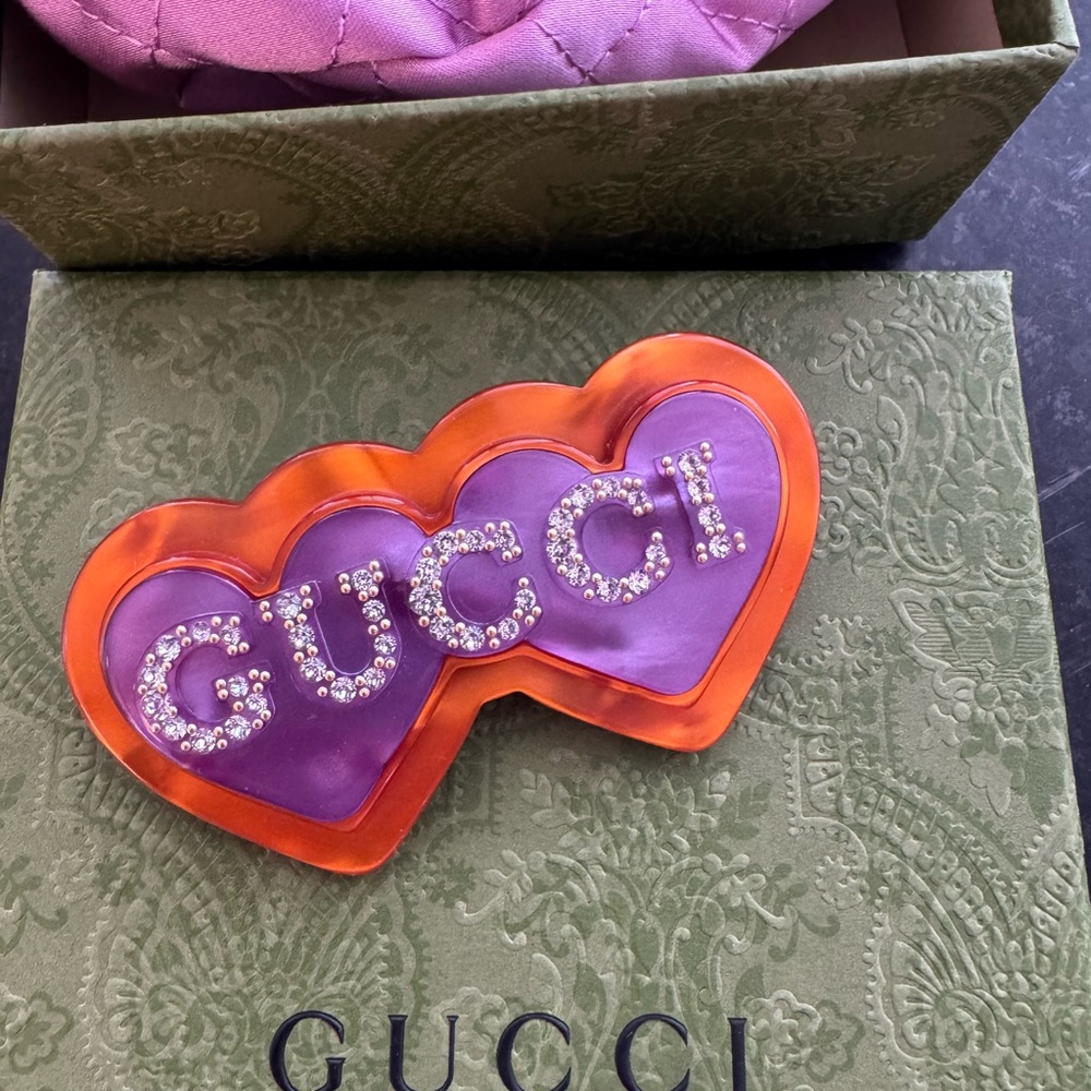 Gucci Vibrant Orange and Purple Heart Brooch